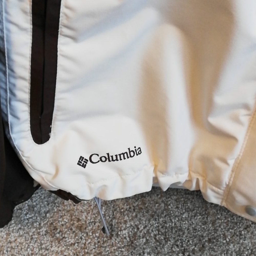 Columbia Winter Jacket - Picture 2 of 11